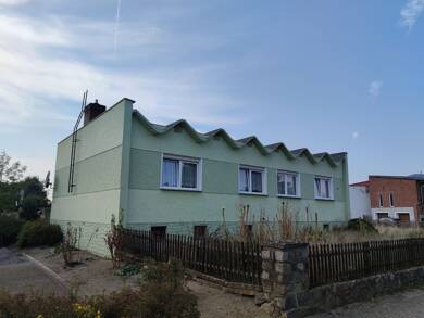 Bungalow zum Kauf 150.000 € 5 Zimmer 110,9 m² 1.147 m² Grundstück frei ab sofort Rietzeler Weg 3 Hohenseeden Elbe-Parey 39307