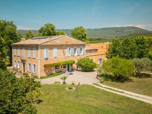 Land-/Forstwirtschaft zum Kauf 3.480.000 € 266.719 m² Grundstück Centre Nord Apt 84400