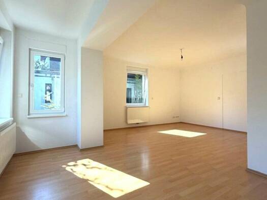 Wohnung zur Miete 701 € 1 Zimmer 40 m² 1. Geschoss Dostojewskijgasse 5 Wien 1130
