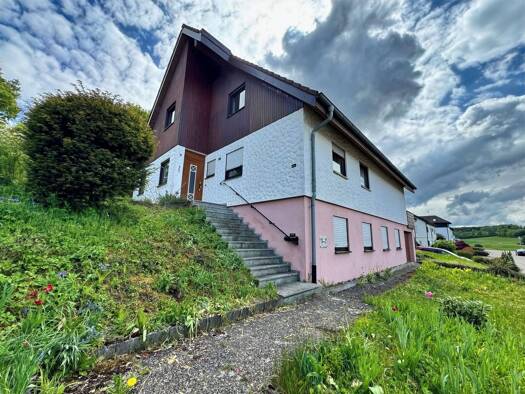 Einfamilienhaus zum Kauf 295.000 € 6 Zimmer 162 m² 617 m² Grundstück frei ab sofort Dischingen Dischingen 89561