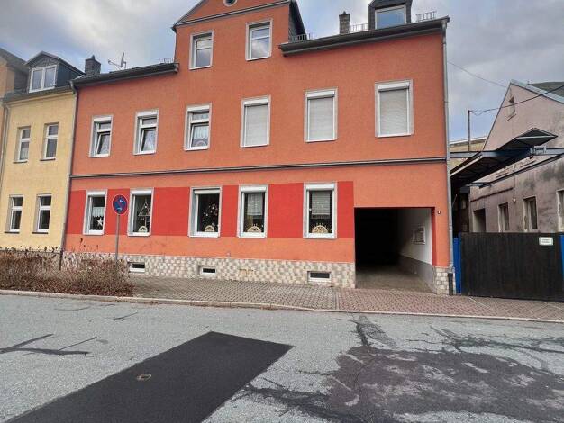 Wohnung zur Miete 350 € 2 Zimmer 50 m² 2. Geschoss frei ab sofort Marie-Müller-Straße 4 Aue 08280