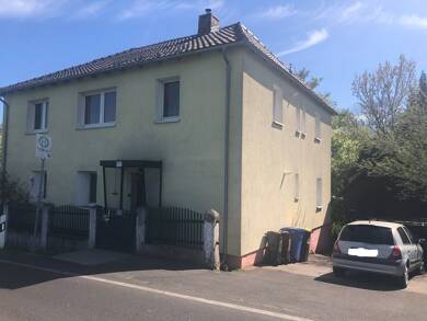 Haus zum Kauf 179.000 € 7 Zimmer 164 m² 430 m² Grundstück frei ab sofort Bischofsheim Bischofsheim a.d.Rhön 97653