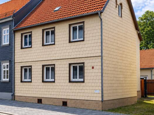 Mehrfamilienhaus zum Kauf provisionsfrei 92.000 € 8 Zimmer 218 m² 408 m² Grundstück Zella-Mehlis 98544