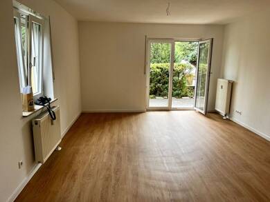 Wohnung zur Miete 642 € 2 Zimmer 58,4 m² EG frei ab 01.09.2025 Radebeul 01445
