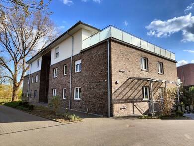 Wohnung zum Kauf 262.000 € 2 Zimmer 65,5 m² Dachgeschoss, 2. Geschoss Uetersen 25436