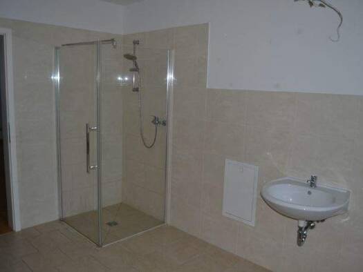 Wohnung zur Miete 825 € 3 Zimmer 103 m² 1. Geschoss Saalfeld Saalfeld/Saale 07318