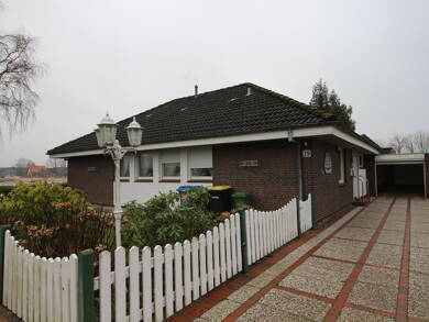 Bungalow zum Kauf 225.000 € 6 Zimmer 127 m² 610 m² Grundstück Wesselburen 25764