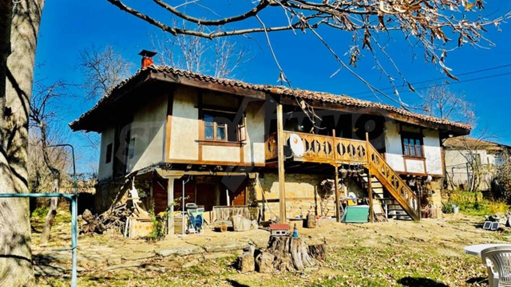 Reihenmittelhaus zum Kauf 120.000 € 8 Zimmer 300 m² Targovishte
