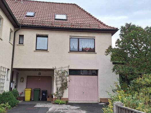 Doppelhaushälfte zum Kauf 79.000 € 9 Zimmer 233 m² 406 m² Grundstück frei ab sofort Steinwiesen Steinwiesen 96349