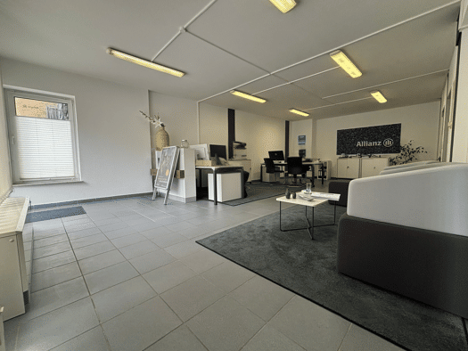 Bürogebäude zur Miete 450 € 2 Zimmer 71 m² Bürofläche Balve Balve 58802
