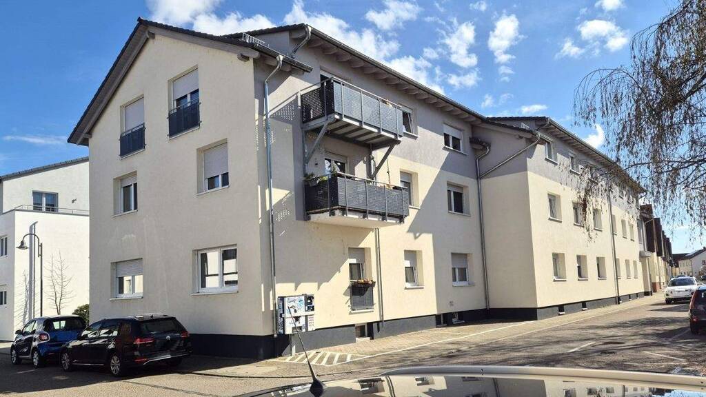 Wohnung zum Kauf 341.000 € 4 Zimmer 110 m² 1. Geschoss Friedrichstal Stutensee / Friedrichstal 76297