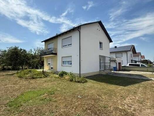 Einfamilienhaus zum Kauf 284.000 € 6 Zimmer 135 m² 850 m² Grundstück Stephansposching Stephansposching 94569