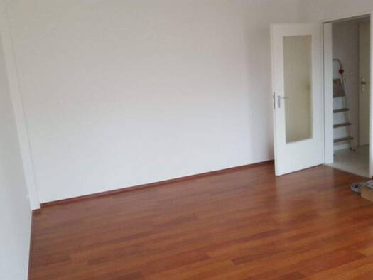 Wohnung zur Miete 635 € 2 Zimmer 49 m² frei ab 01.05.2026 Hauptstraße 29 Holm 25488