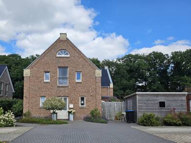 Doppelhaushälfte zum Kauf provisionsfrei 429.000 € 4 Zimmer 128 m² 296 m² Grundstück frei ab 01.10.2025 Loga Leer 26789