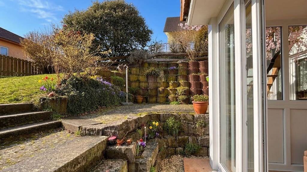 Wohnung zum Kauf 258.000 € 2 Zimmer 70 m² Winterspüren Stockach 78333