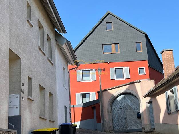 Mehrfamilienhaus zum Kauf 1.050.000 € 10,5 Zimmer 288 m² 362 m² Grundstück frei ab sofort Augustinerberg 13 Breisach Breisach am Rhein 79206