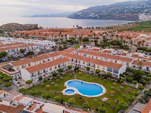 Villa zum Kauf 365.000 € 3 Zimmer 133 m² ANDALUCIA Salobreña 18680
