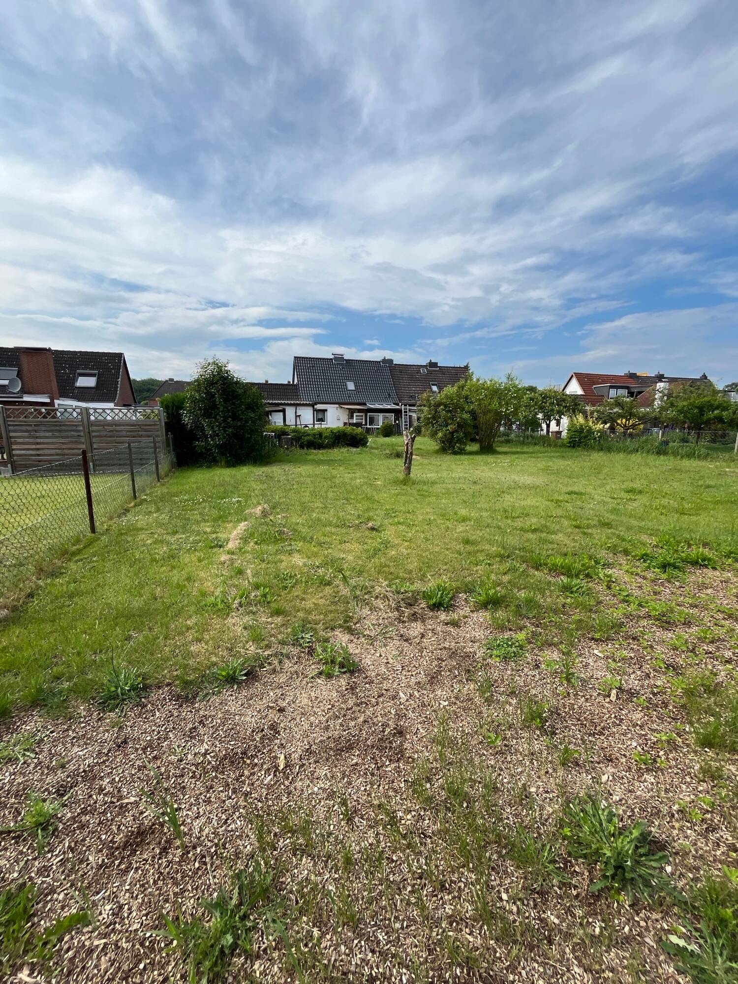 Doppelhaushälfte zum Kauf 3 Zimmer 90 m²<br/>Wohnfläche 1.000 m²<br/>Grundstück Kücknitz Lübeck 23569