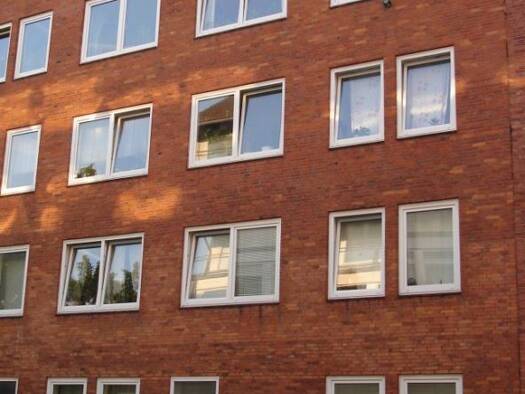 Wohnung zur Miete 495 € 2,5 Zimmer 50 m² 3. Geschoss frei ab sofort Schaßstraße 6 Exerzierplatz Kiel 24103