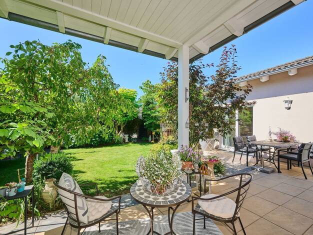 Bungalow zum Kauf 495.000 € 3 Zimmer 120,9 m² 484 m² Grundstück Straubing 94315