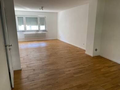 Wohnung zur Miete 1.200 € 2 Zimmer 72,3 m² Geschoss 2/4 frei ab 01.09.2025 West Stuttgart 70176
