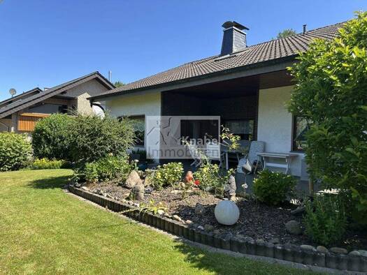 Einfamilienhaus zum Kauf 325.000 € 6 Zimmer 169,3 m² 751 m² Grundstück Lenzinghausen Spenge 32139