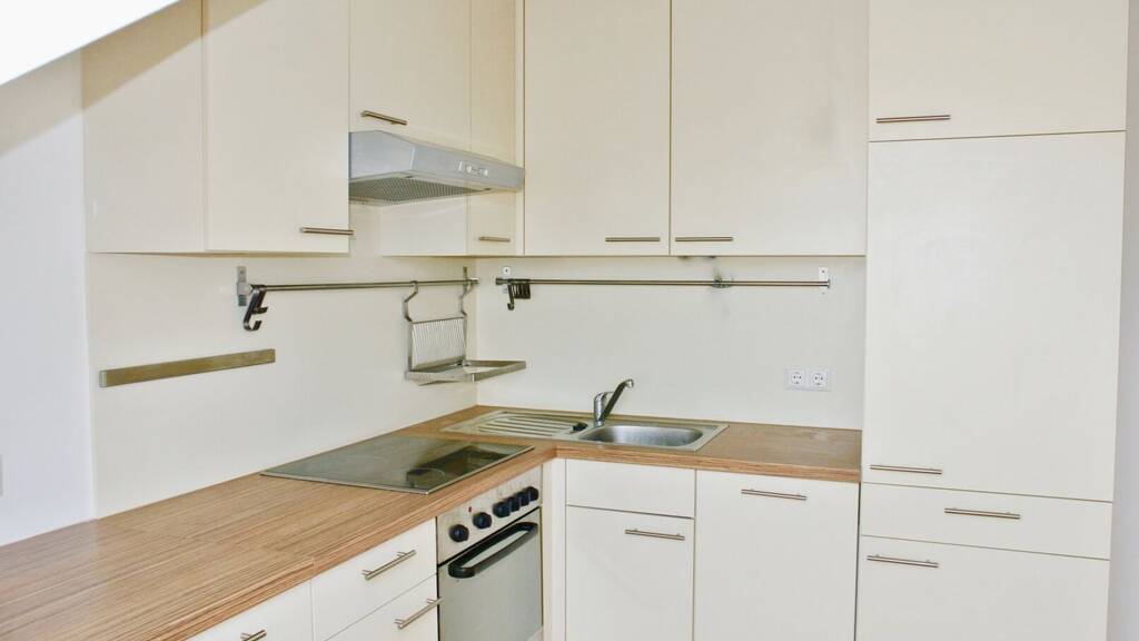 Wohnung zur Miete 340 € 2 Zimmer 41,3 m² 5. Geschoss frei ab 01.05.2026 Innere Stadt Klagenfurt am Wörthersee 9020