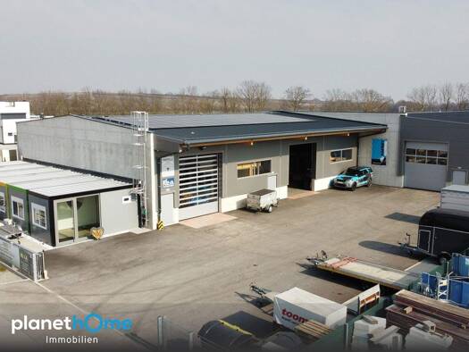 Lagerhalle zum Kauf 2.399.900 € 1.305 m² Lagerfläche Sooß 2504