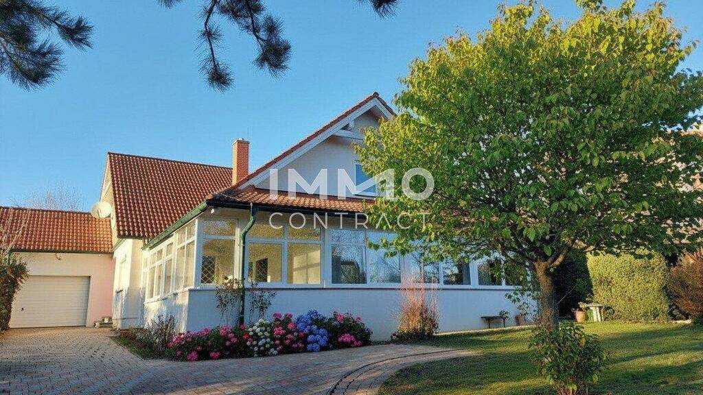 Villa zur Miete 2.490 € 5 Zimmer 247 m² 967 m² Grundstück frei ab sofort Sankt Leonhard Graz 8010