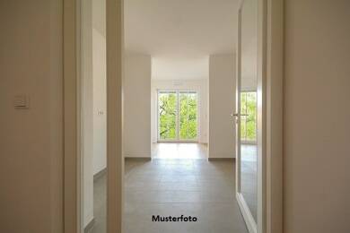 Doppelhaushälfte zum Kauf 138.260 € 1 m² 1.267 m² Grundstück Halle 06116