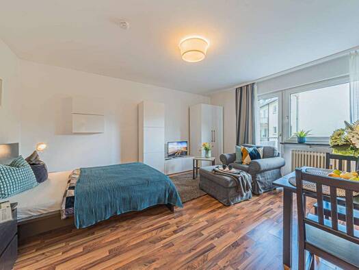 Studio zur Miete 1.465 € 1 Zimmer 36 m² 1. Geschoss frei ab 01.04.2026 Sachsenhausen Frankfurt am Main 60598