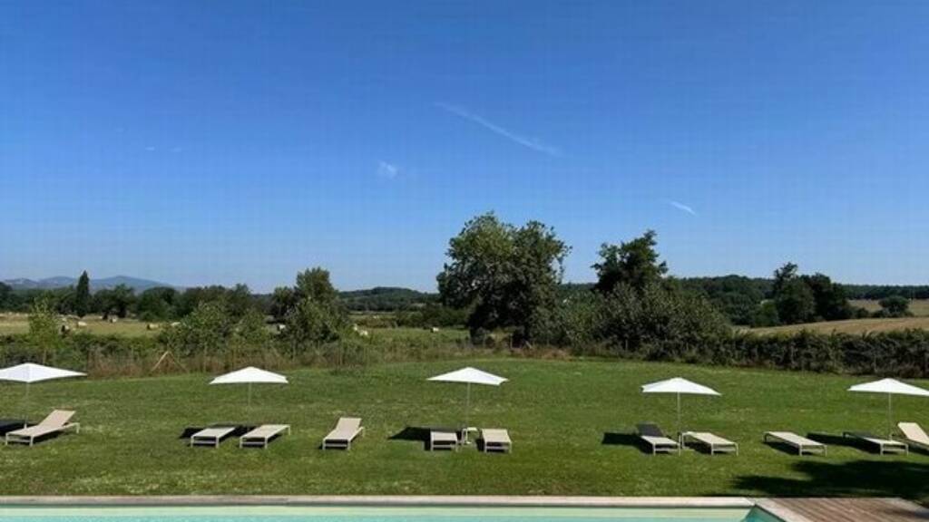 Einfamilienhaus zum Kauf 1.800.000 € 8 Zimmer 644 m² 30.000 m² Grundstück roccastrada 01561