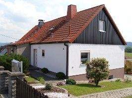 Immobilie in Oppurg - Zwei Häuser auf einem Grundstück - Vielseitigkeit, Platz und Potenzial - Bild 2