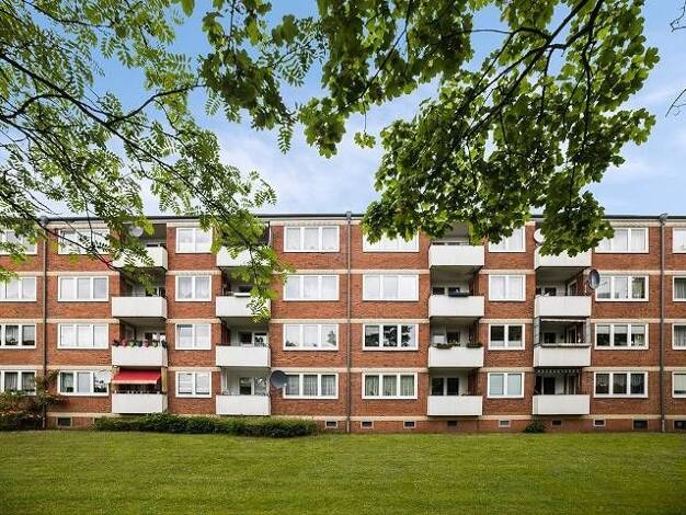 Wohnung zur Miete 599 € 2,5 Zimmer 66,6 m² frei ab 31.10.2026 Alvesloher Straße 23 Kaltenkirchen 24568