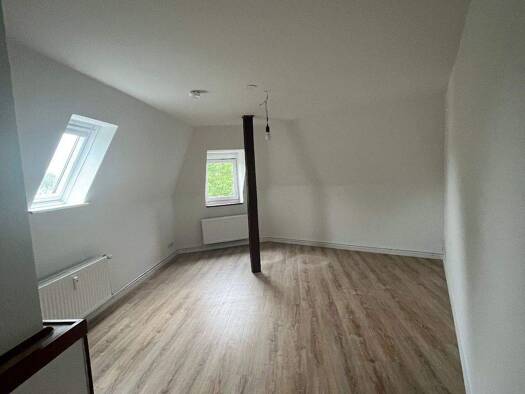 Wohnung zur Miete 659 € 3 Zimmer 85 m² 3. Geschoss frei ab 16.01.2026 Husumer Straße 23 Südstadt Flensburg 24941