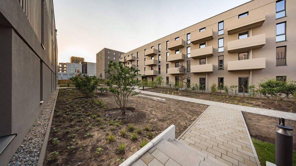 Wohnung zur Miete 1.573 € 4 Zimmer 87,8 m² 2. Geschoss frei ab 01.05.2026 Glindowseestr. 30 Haselhorst Berlin 13599