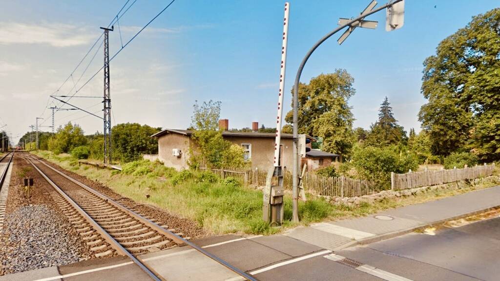 Einfamilienhaus zum Kauf 268.000 € 3 Zimmer 54 m² 1.646 m² Grundstück Biesenthal 16359