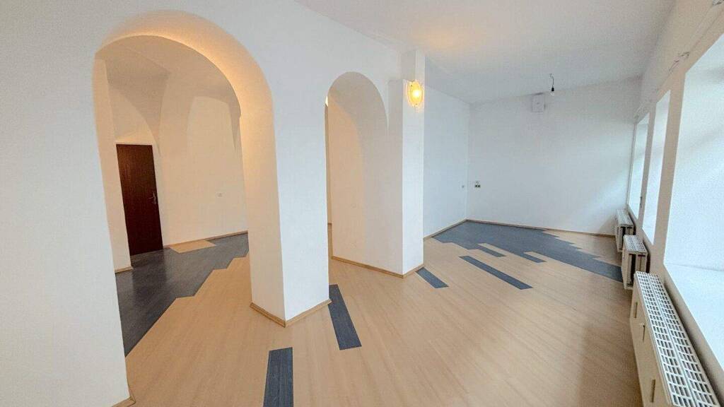 Ladenfläche zur Miete 491 € 1 Zimmer 52,7 m² Verkaufsfläche Neunkirchen 2620