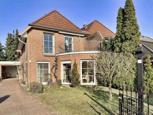 Doppelhaushälfte zum Kauf 445.000 € 3 Zimmer 127 m² 289 m² Grundstück Adendorf 21365