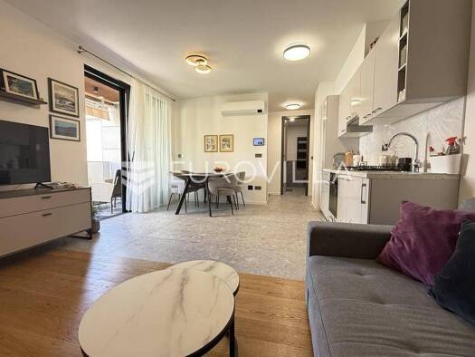 Wohnung zur Miete - Erstbezug 1.000 € 1 Zimmer 65,8 m² 2. Geschoss Centar Pula 52100