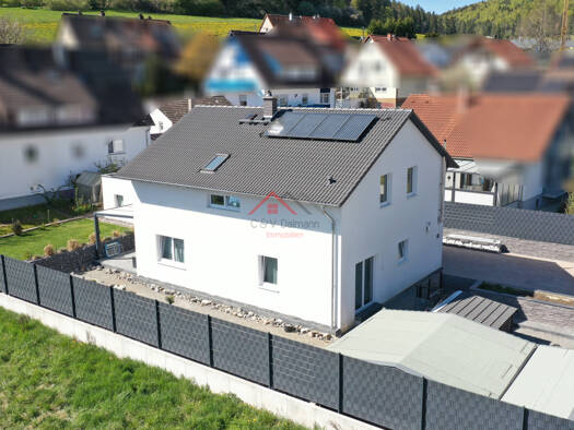 Einfamilienhaus zum Kauf 699.000 € 6 Zimmer 195 m² 692 m² Grundstück Geisingen Geisingen 78187
