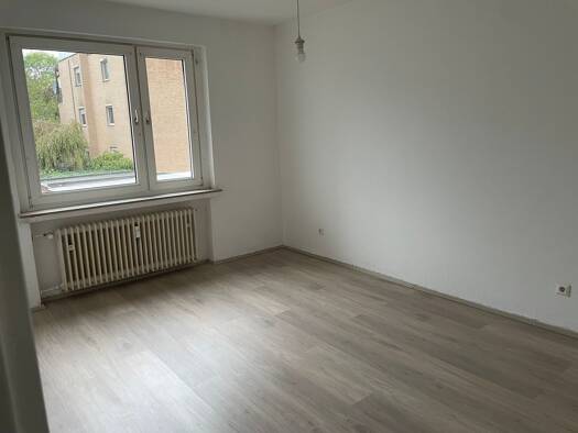 Wohnung zur Miete 740 € 3 Zimmer 74 m² Geschoss EG/1 frei ab 01.01.2027 Leinhausen Hannover 30419