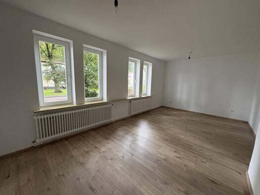 Wohnung zur Miete 359 € 3 Zimmer 53,5 m² EG Tiegenhofer Zeile 3 Fedderwardergroden Wilhelmshaven 26388