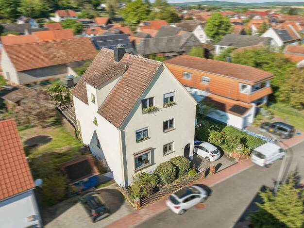Mehrfamilienhaus zum Kauf 389.000 € 9 Zimmer 271 m² 451 m² Grundstück Düdelsheim Büdingen 63654
