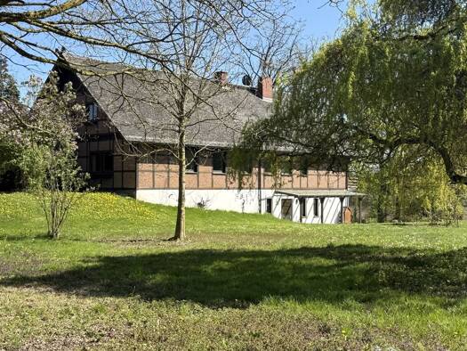 Bauernhaus zum Kauf provisionsfrei 985.000 € 6 Zimmer 250 m² 107.771 m² Grundstück Stromberg Oelde 59302