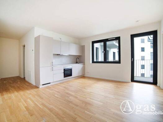 Wohnung zur Miete 1.540 € 2 Zimmer 55 m² 4. Geschoss frei ab sofort Zimmerstraße 96 Kreuzberg Berlin 10117