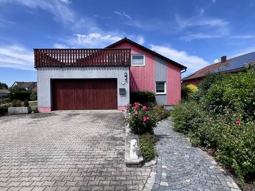 Mehrfamilienhaus zum Kauf 349.000 € 7 Zimmer 216 m² 781 m² Grundstück Teublitz Teublitz 93158