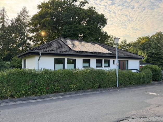 Bungalow zum Kauf 620.000 € 5 Zimmer 133 m² 1.913 m² Grundstück Vettelschoß 53560