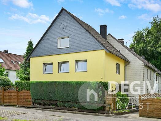 Reihenmittelhaus zum Kauf 180.000 € 5 Zimmer 122 m² 262 m² Grundstück Mitte Heiligenhaus 42579