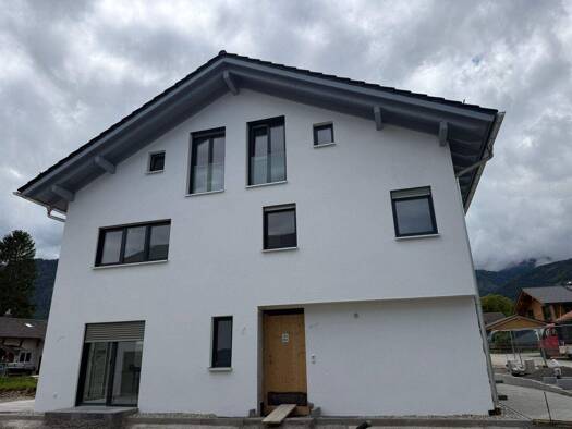 Doppelhaushälfte zum Kauf provisionsfrei 990.000 € 4 Zimmer 130 m² 254 m² Grundstück frei ab 01.08.2026 Brannenburg 83098
